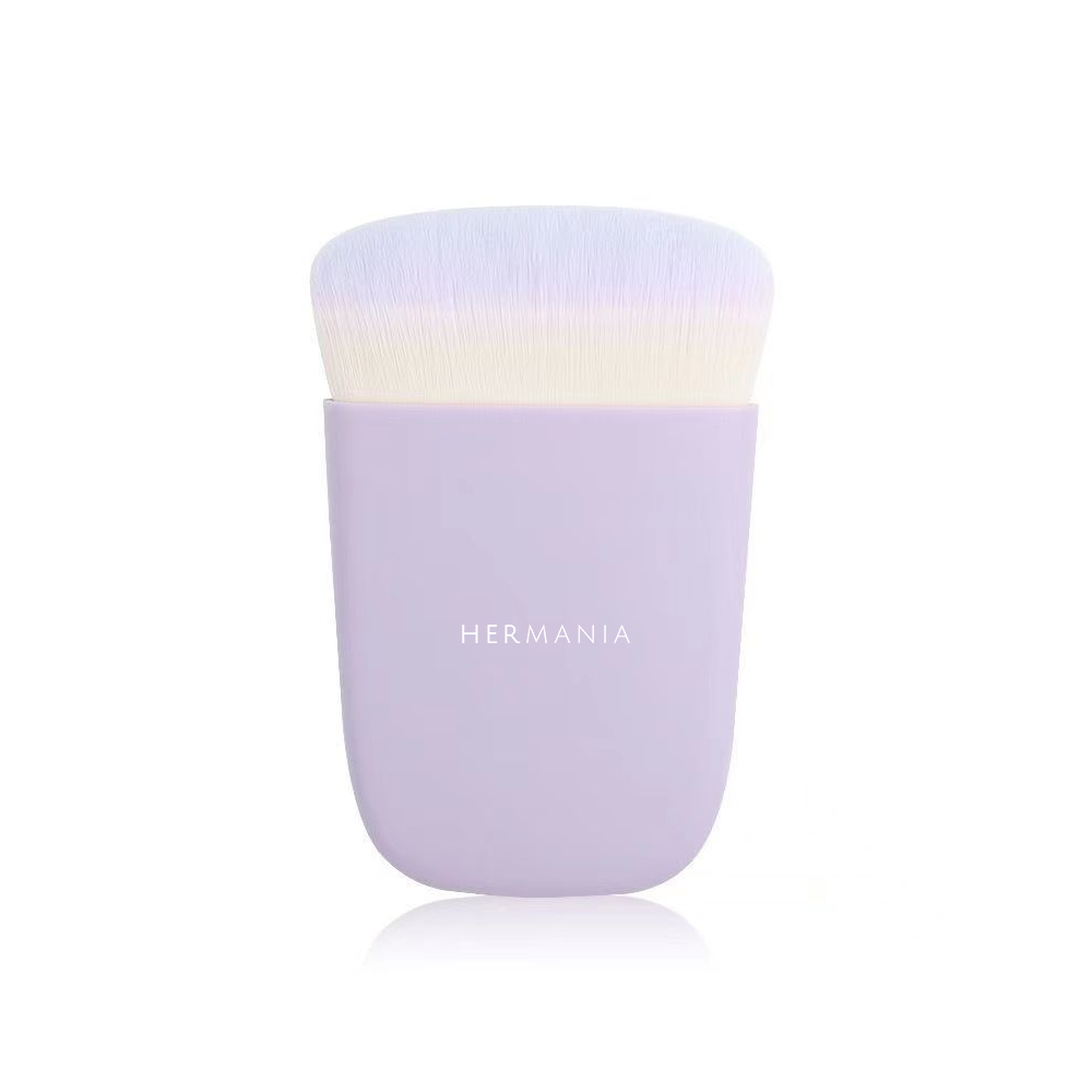 FLAT POCKET-SIZE MAKEUP BRUSH