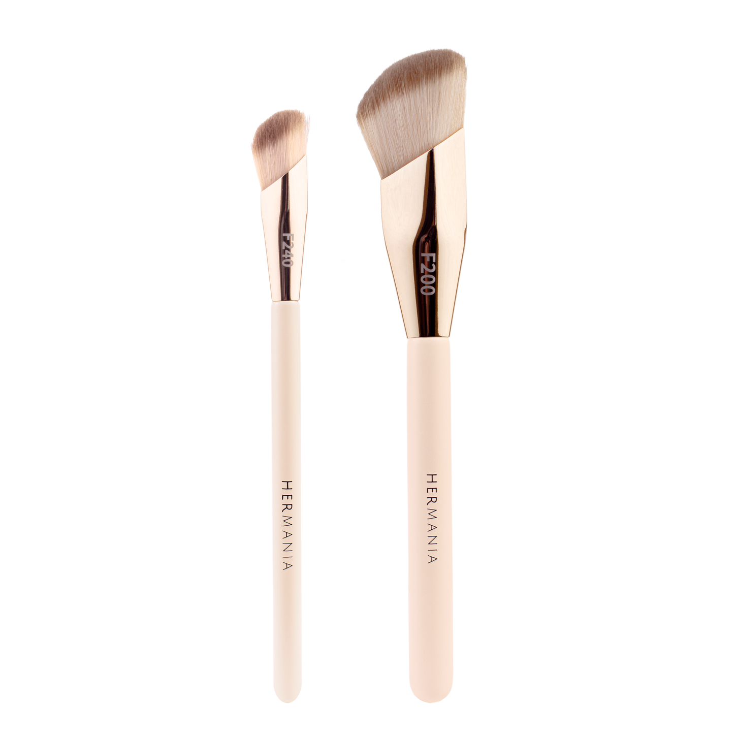 ANGLED MAKEUP BRUSH
