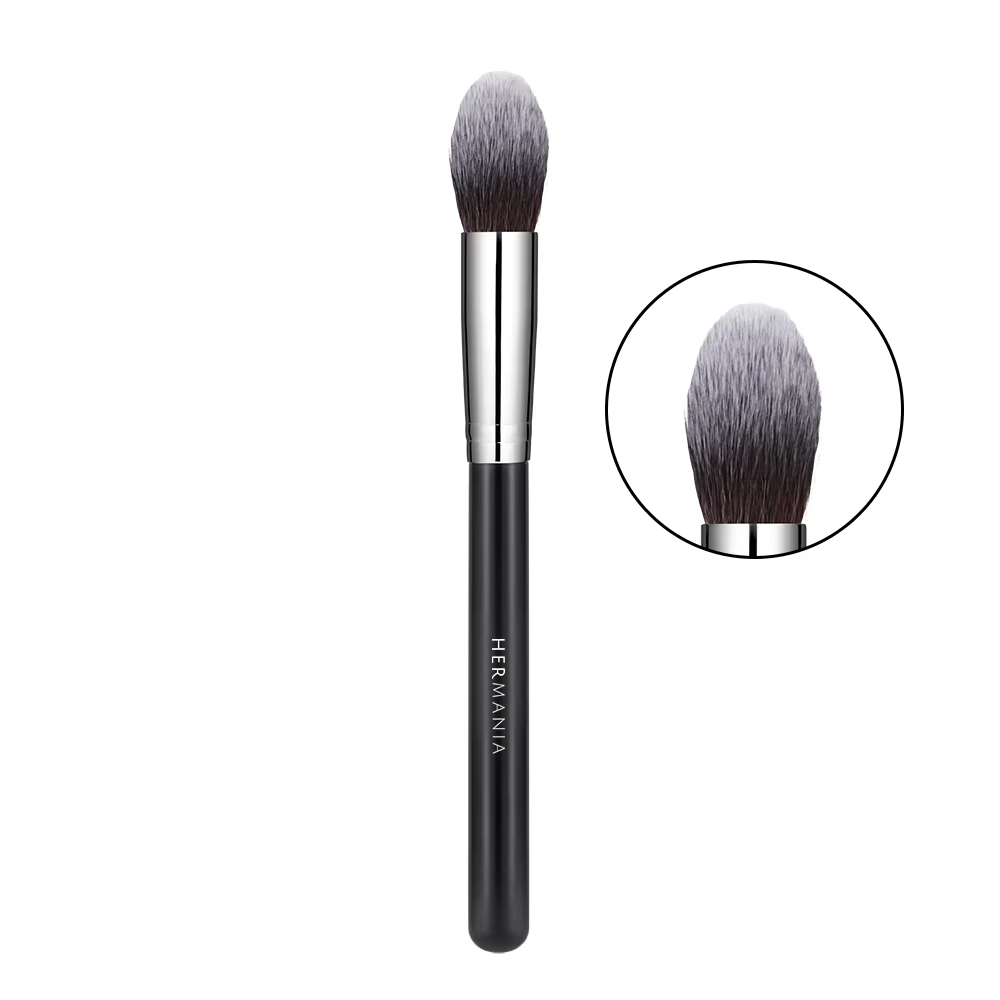 TAPERED HIGHLIGHTER BRUSH - F25
