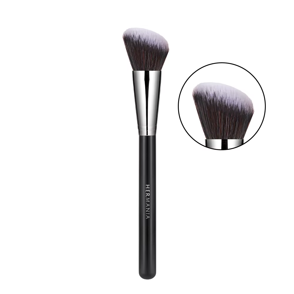 ANGLED BLUSHER / CONTOUR BRUSH - F45