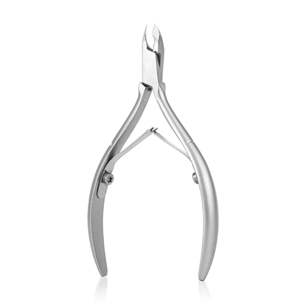 CUTICLE NIPPER WITH PROTECTIVE COVER
