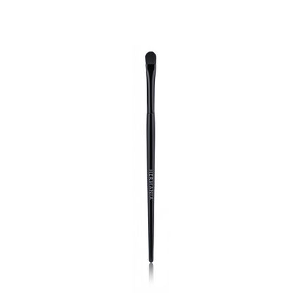 FLAT SHADER & CONCEALER BRUSH - F22