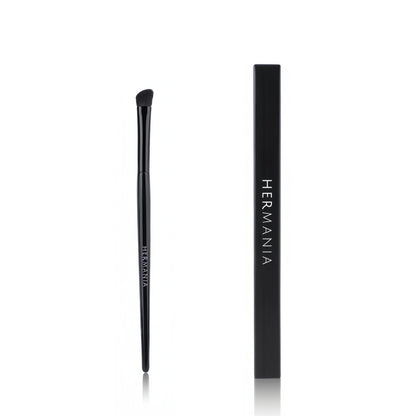 ANGLED EYESHADOW BRUSH - E10