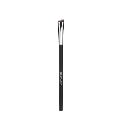 ULTRA THIN ANGLED WIDE LINER BRUSH - E48