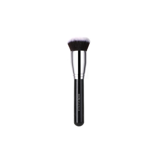BIG FLAT FOUNDATION BRUSH - F300