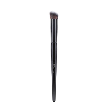 ROUND CONCEALER BRUSH - F38